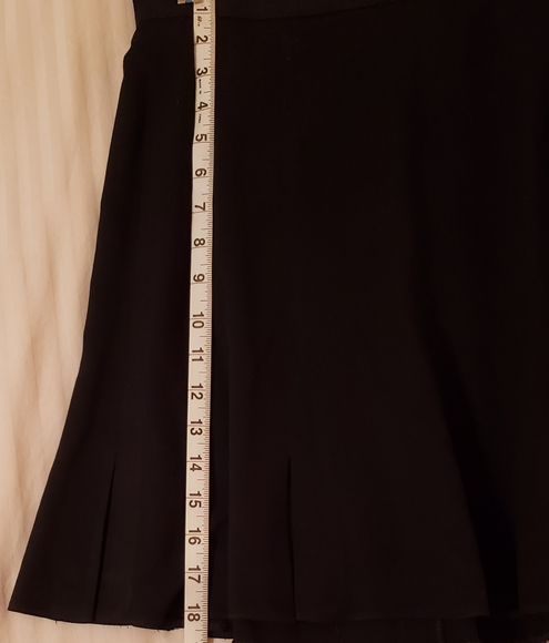 Quality Black short skirt 12 - Picture 11 of 12